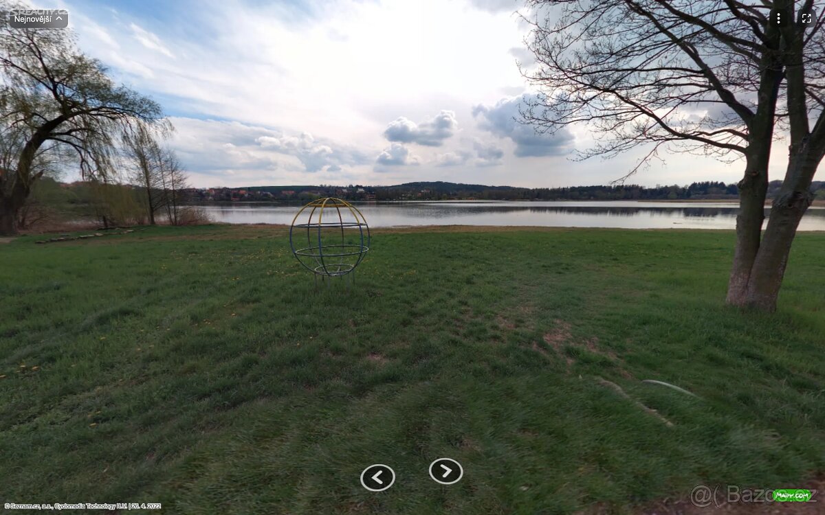 pozemek u jezera Chmelař - 3