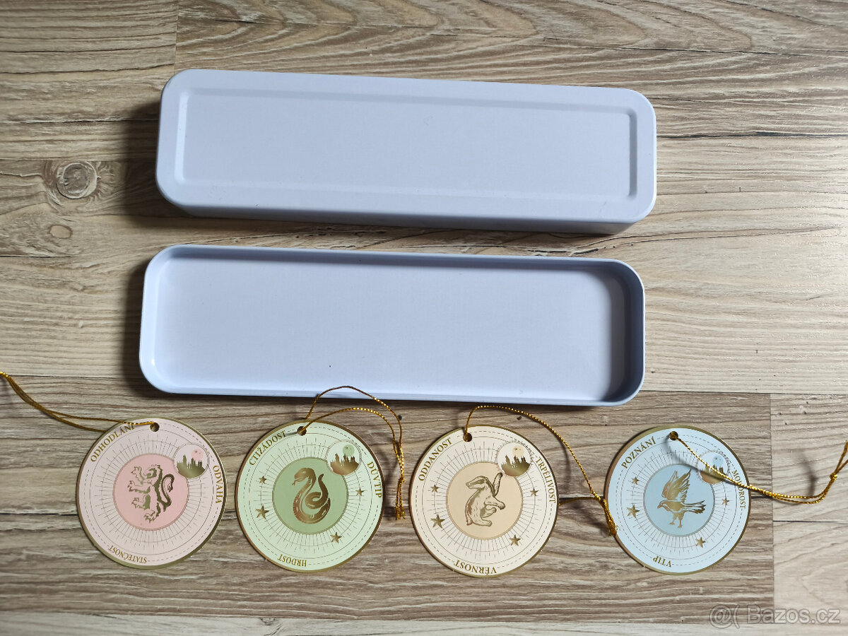 Harry Potter plechový penál + dárkové předměty - 3