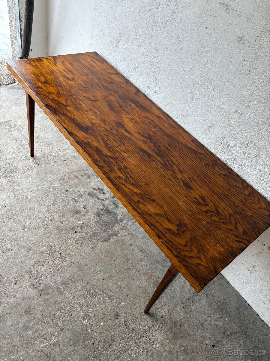 Konferenční stůl - 3