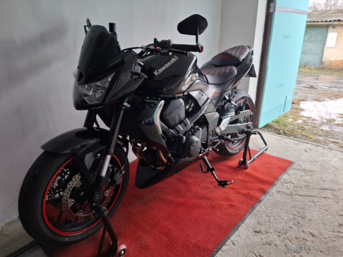 KAWASAKI Z 750 - 3