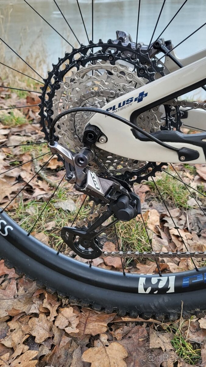 Enduro kolo PIVOT - 3