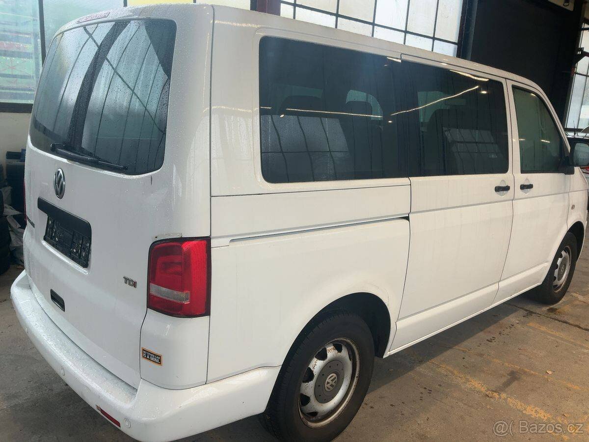 VW Mulitvan T5 2.0 TDI 103kW,Webasto,1.Majitel,Serviska. - 3