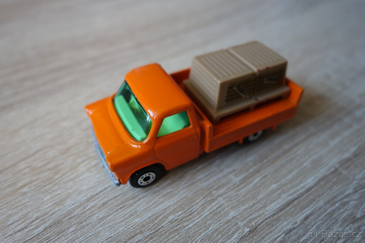 Matchbox Superfast No. 66 Ford Transit Pickup - 3