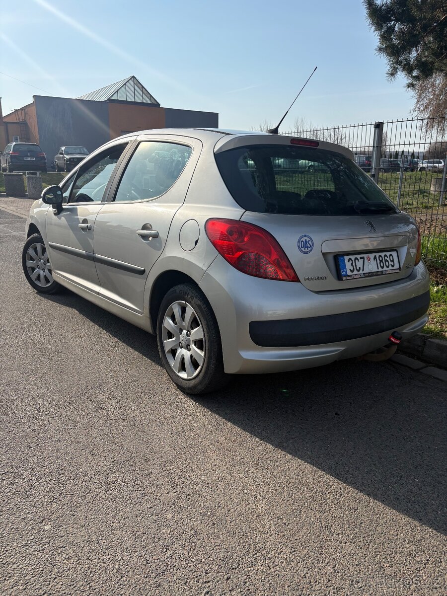 Peugeot 207 1.4hdi 50kw - 3