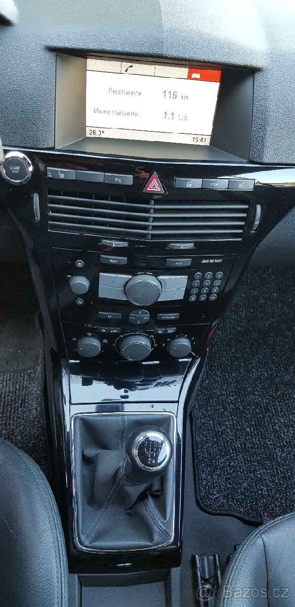 Opel Astra H Twintop Cosmo 1,8 benzín - 3