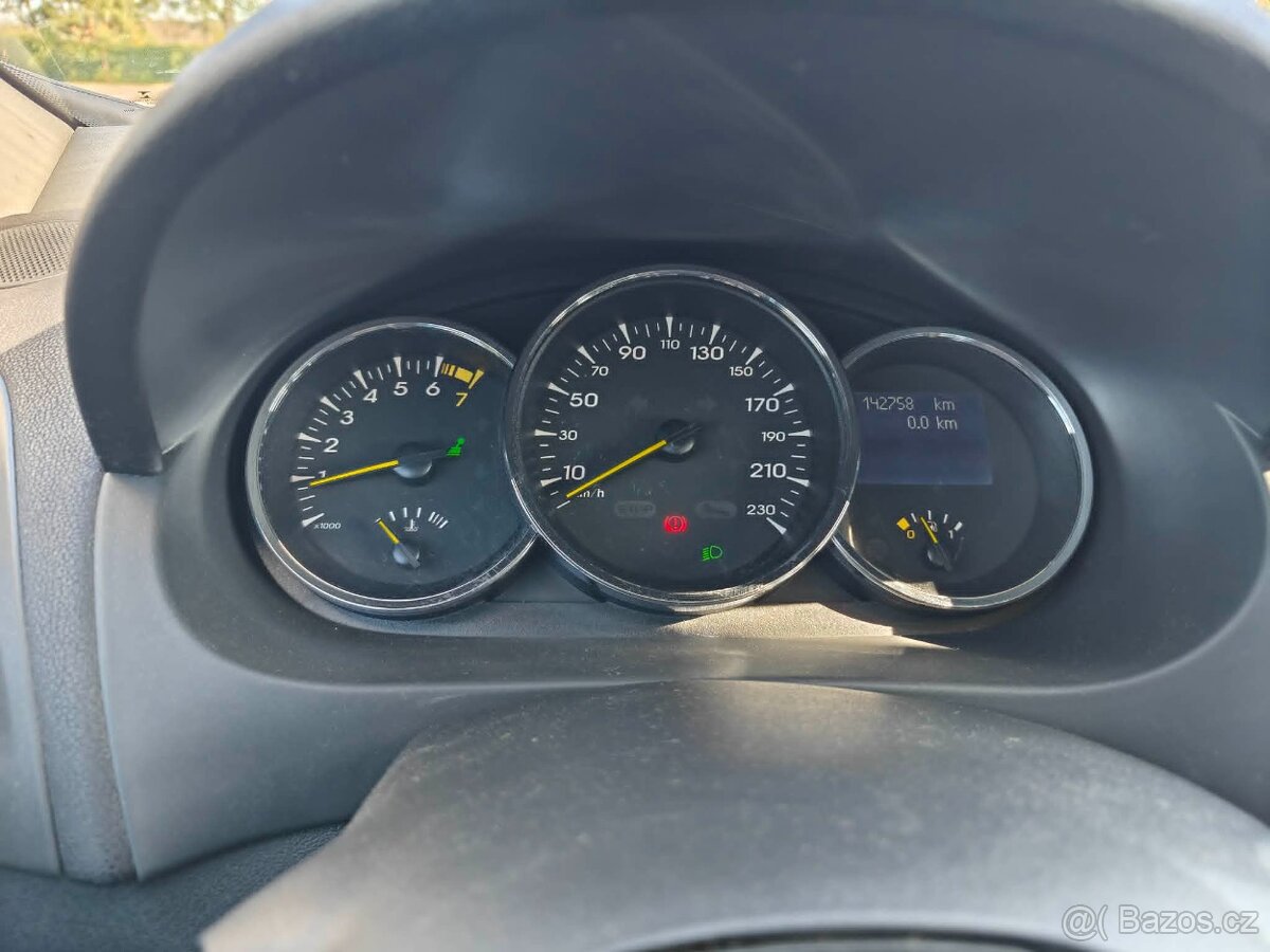 Prodám Renault Fluence - 3