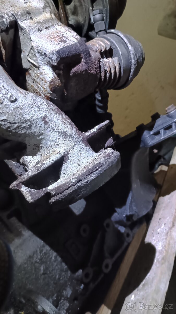 Motor a turbodmychadlo transporter T3 - 3