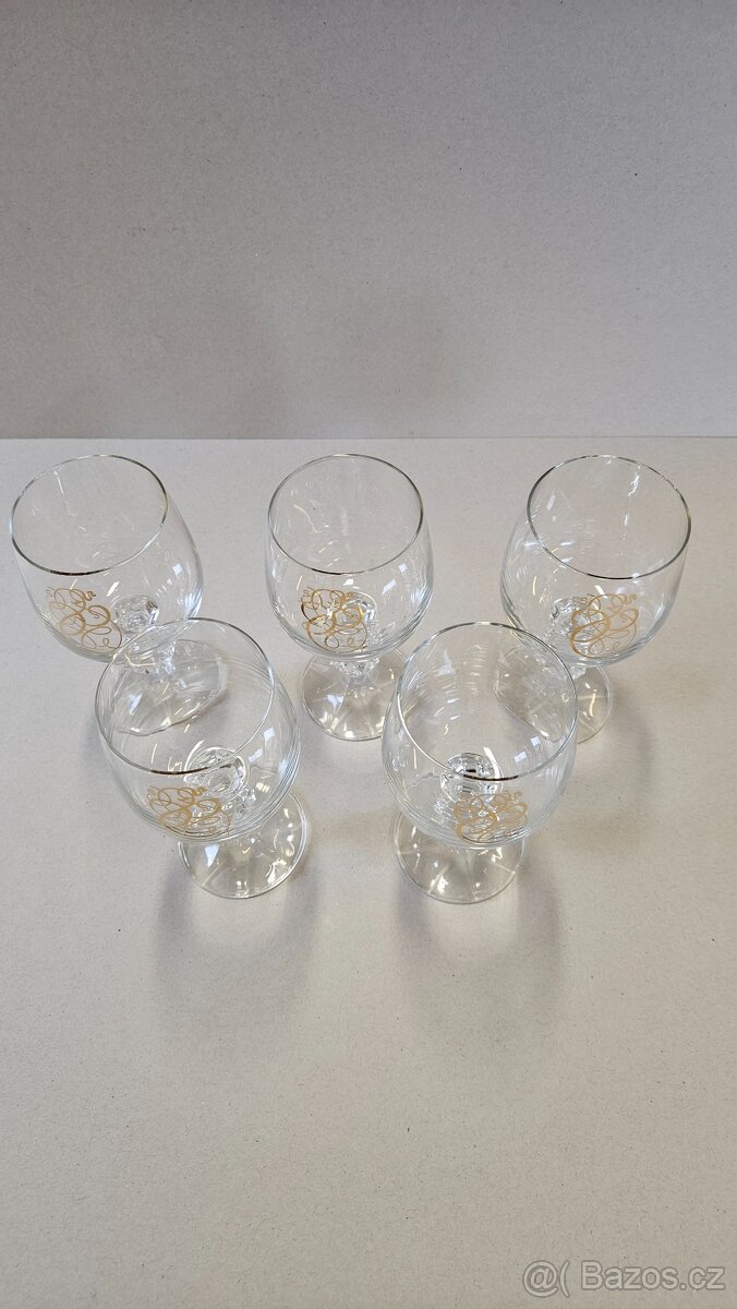 Elegantní sklenice na víno - 3