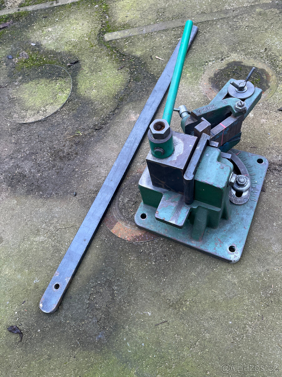 Ruční litinová ohýbačka - 3