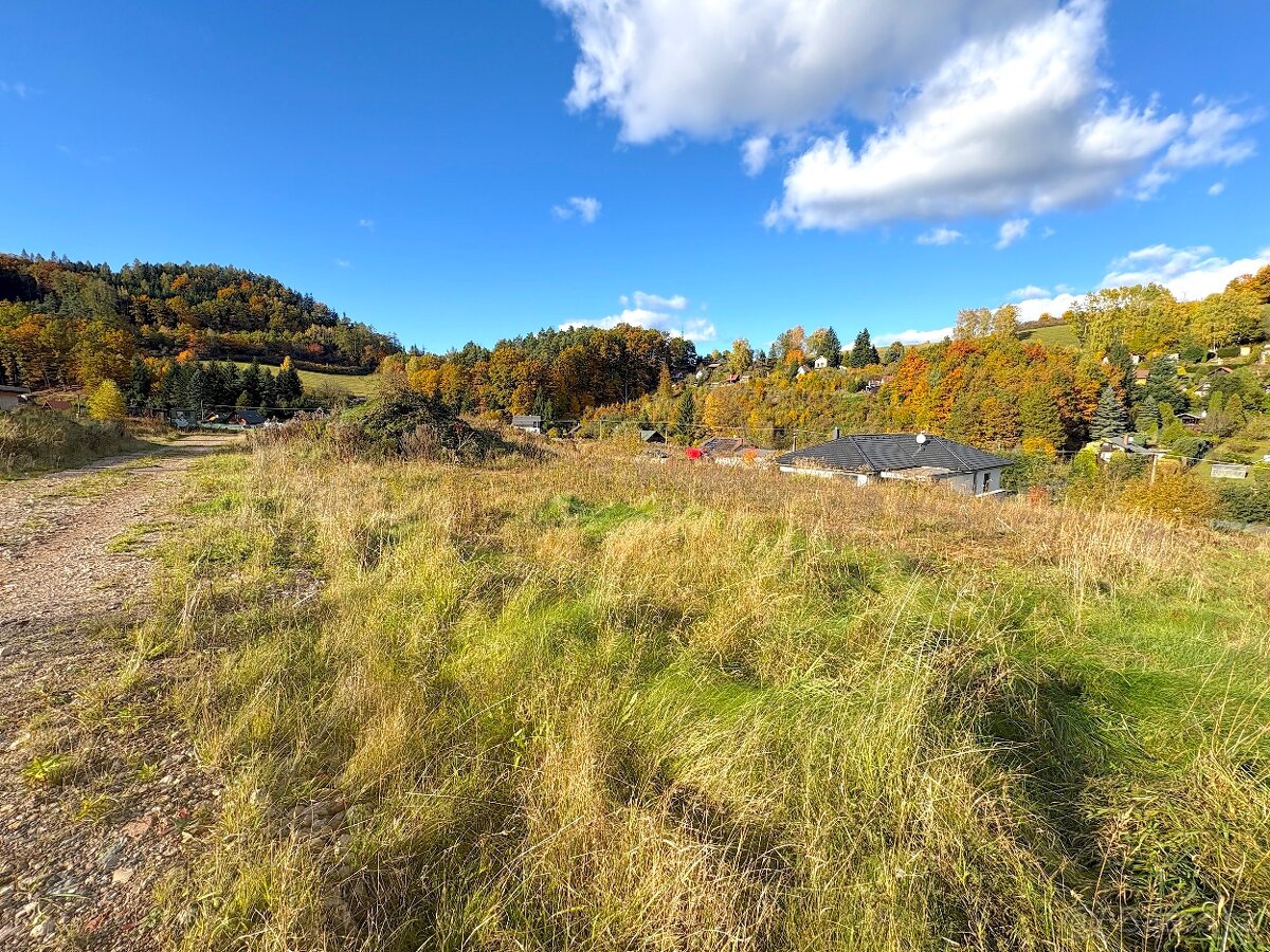 Prodej stavebního pozemku 873 m², Náchod - 3