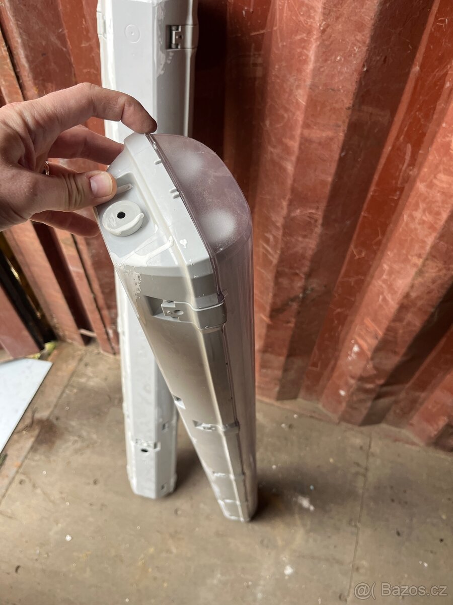 Stropní prachotěsné svitidlo, zářivka 2ks - 3