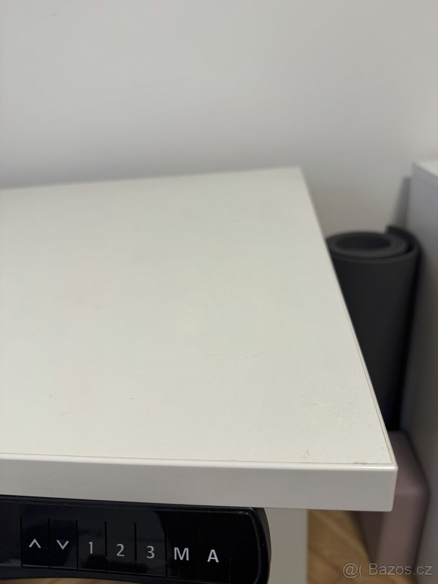 Elektrický polohovatelný stůl Liftor - 3