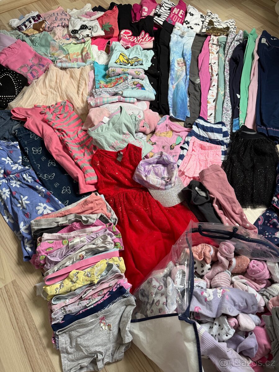 Velký pytel oblečení vel 122/128 - 3