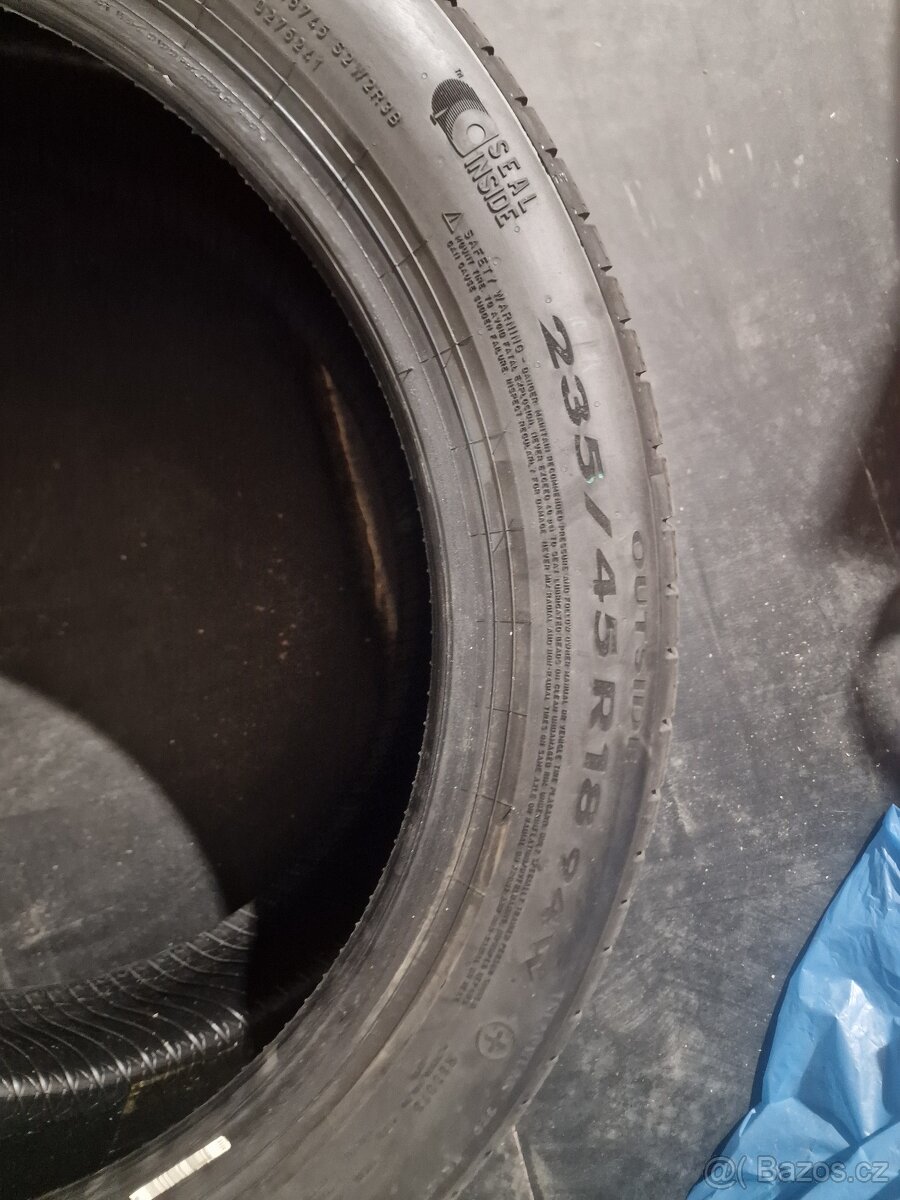 235/45 r18 94W Pirelli - nove - 3