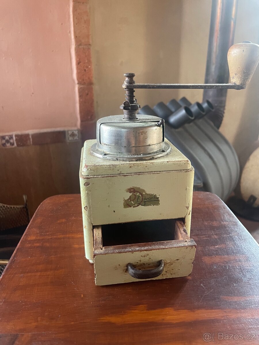 Starožitný mlýnek - 3