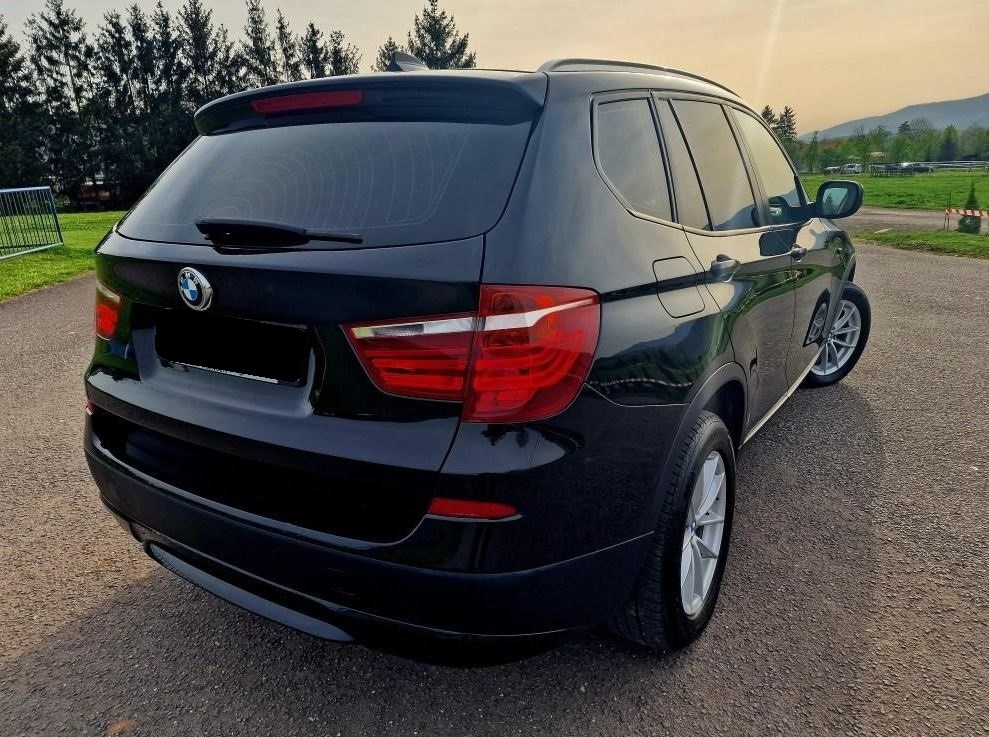 BMW X3 XDrive20d 184k SUV A/T - 3