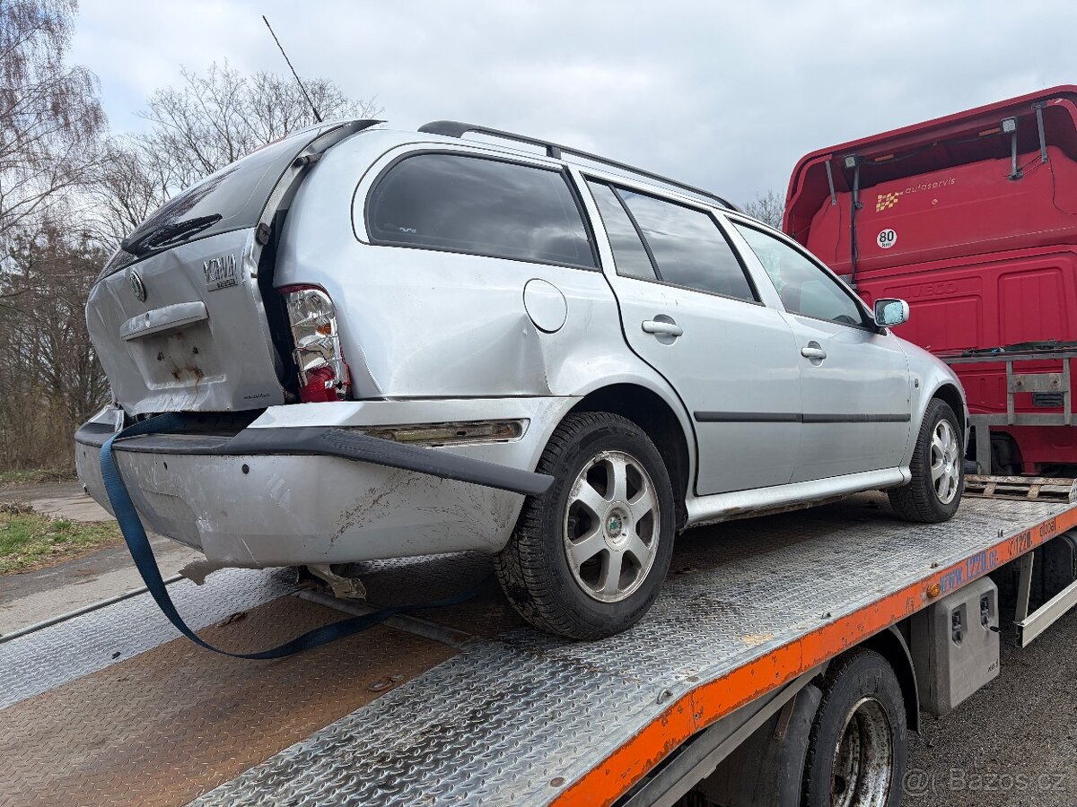 Díly Octavia tour combi rv 2009 - 3