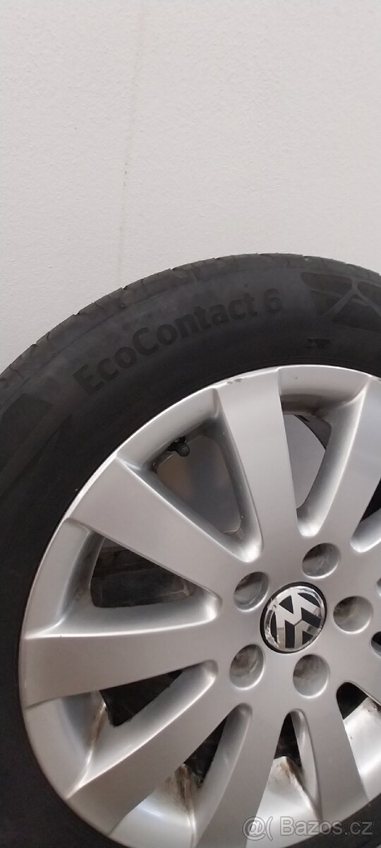 VW passat B6 letní pneu R16 - 3