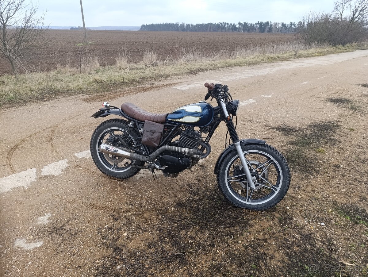 Honda FT 500 scrambler
