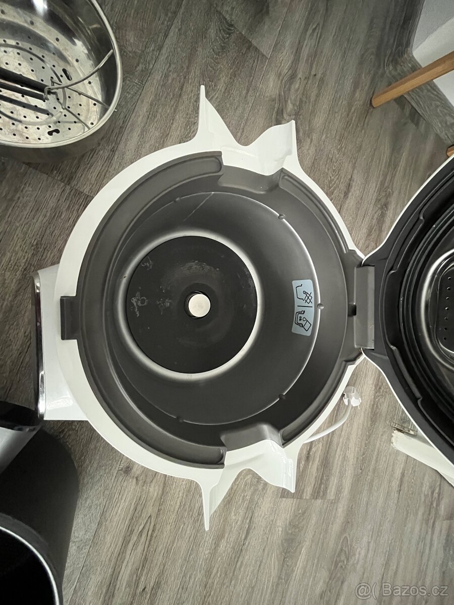 Multifunkční tlakový hrnec Tefal Cook4me+ - 3