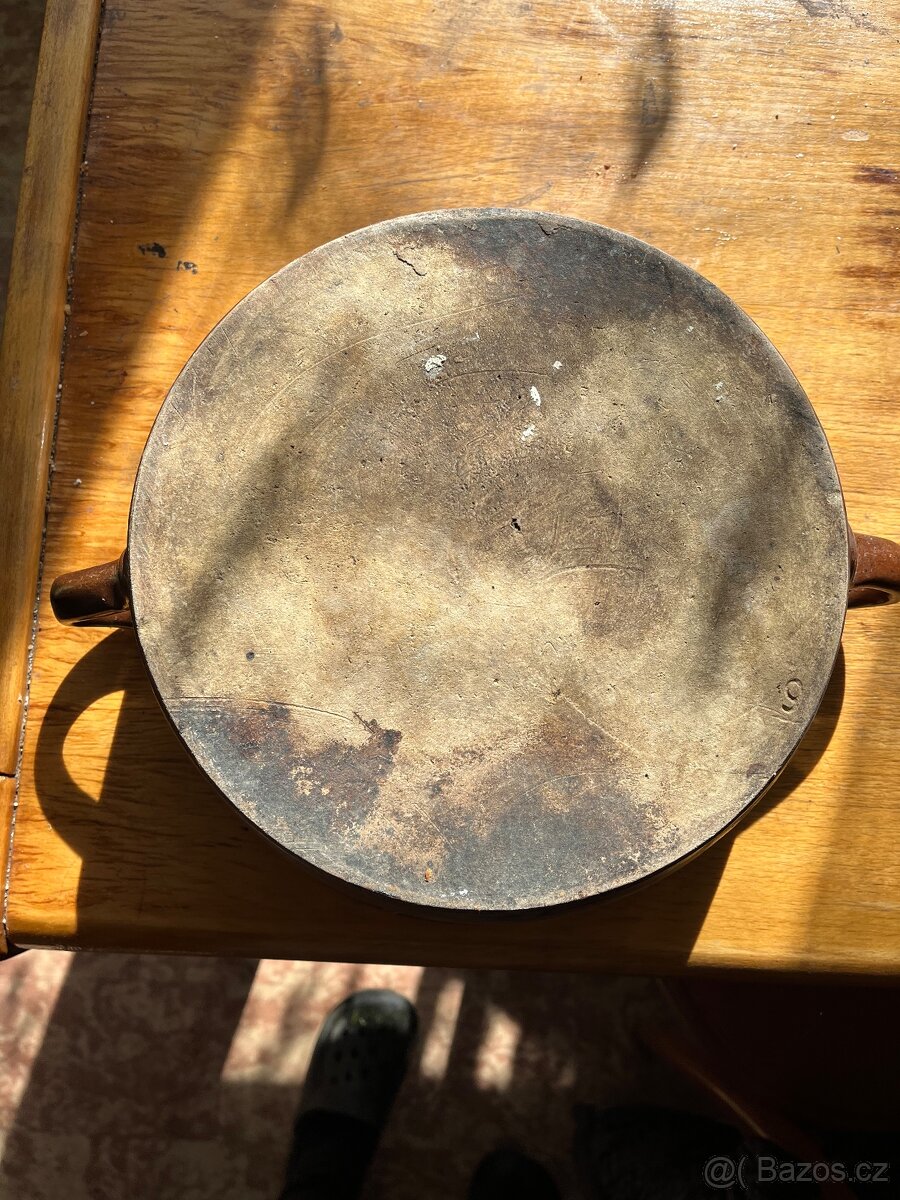 Stara kameninova nadoba - 3