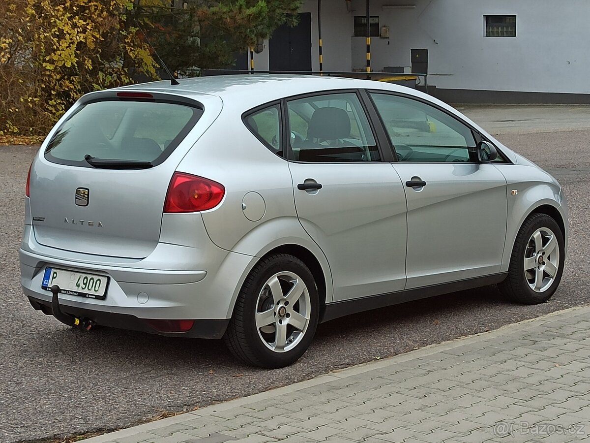 SEAT ALTEA 1.6 benzín 75KW .. 172 tis.KM .. GARANCE KM - 3