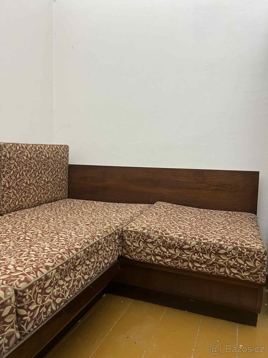 Starožitný gauč - 3