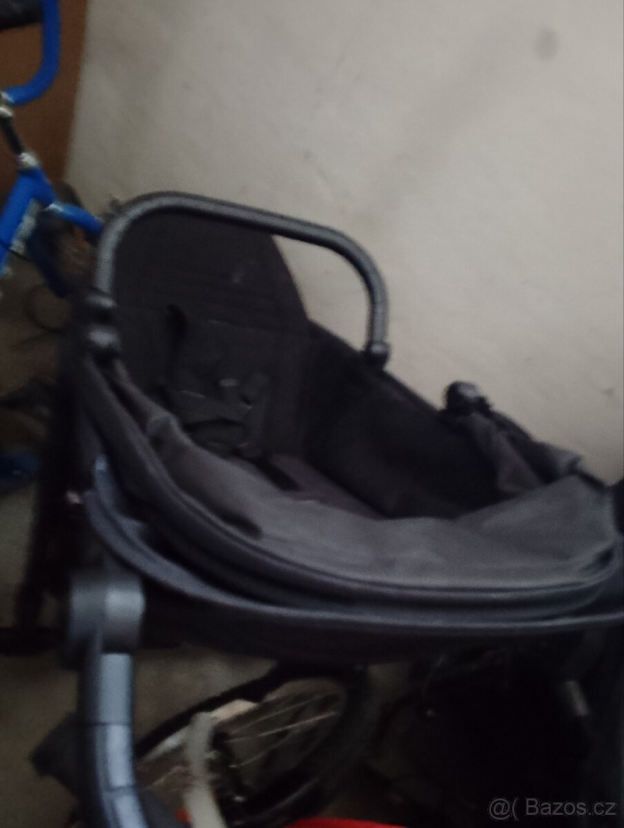 Kočárek dvojkombinace Jogger City mini - 3