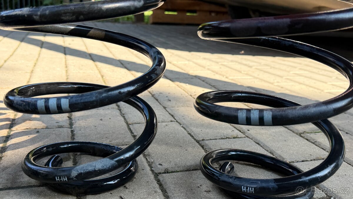 Pruziny Vw Transporter/Caravelle T6 - 3