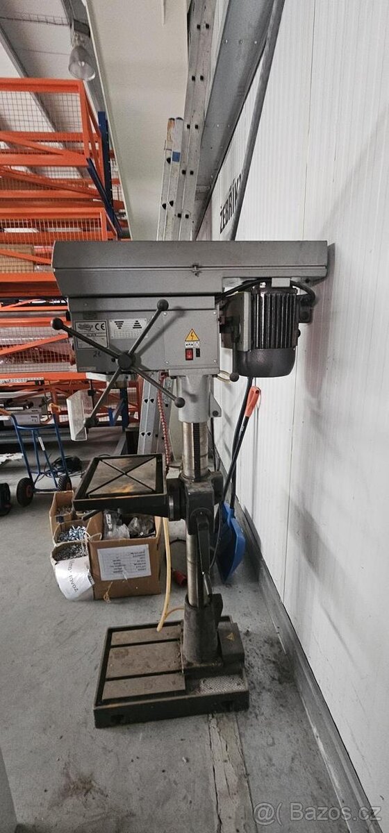 Stojanová vrtačka Huvema Hu 45 R - 3