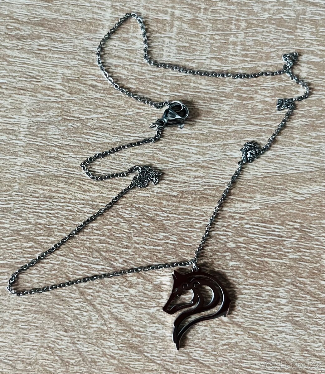 Krásný náhrdelník s vlkem, chirurgická ocel, sleva. - 3