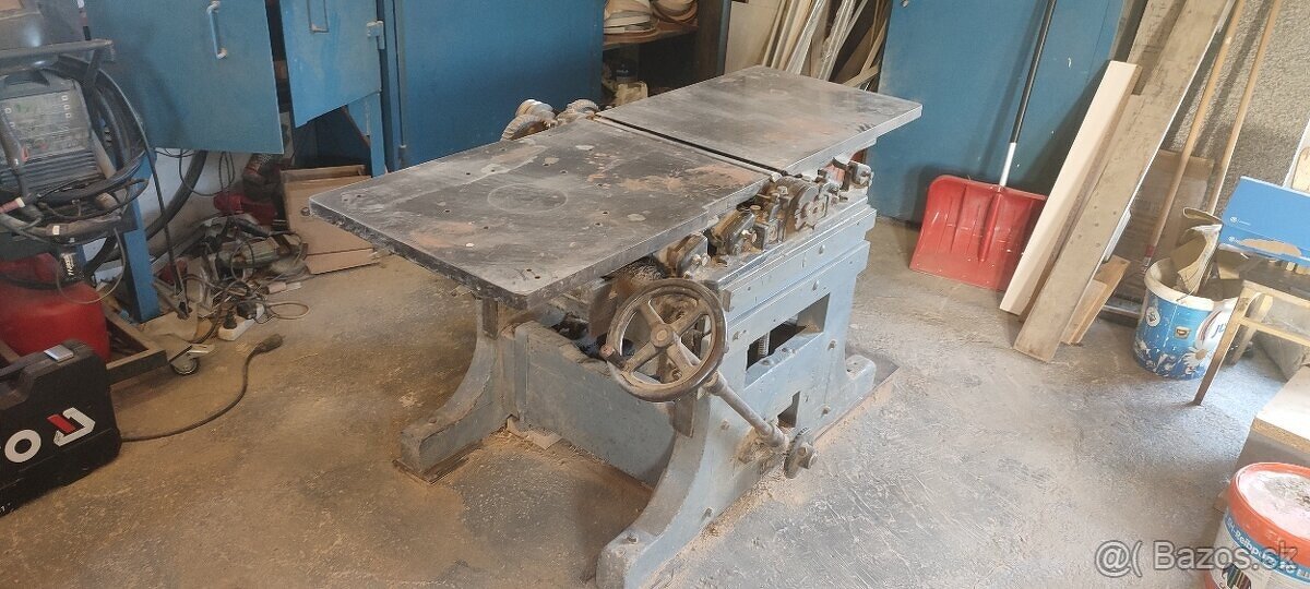 Prodám velkou hoblovku + protahovačku. - 3