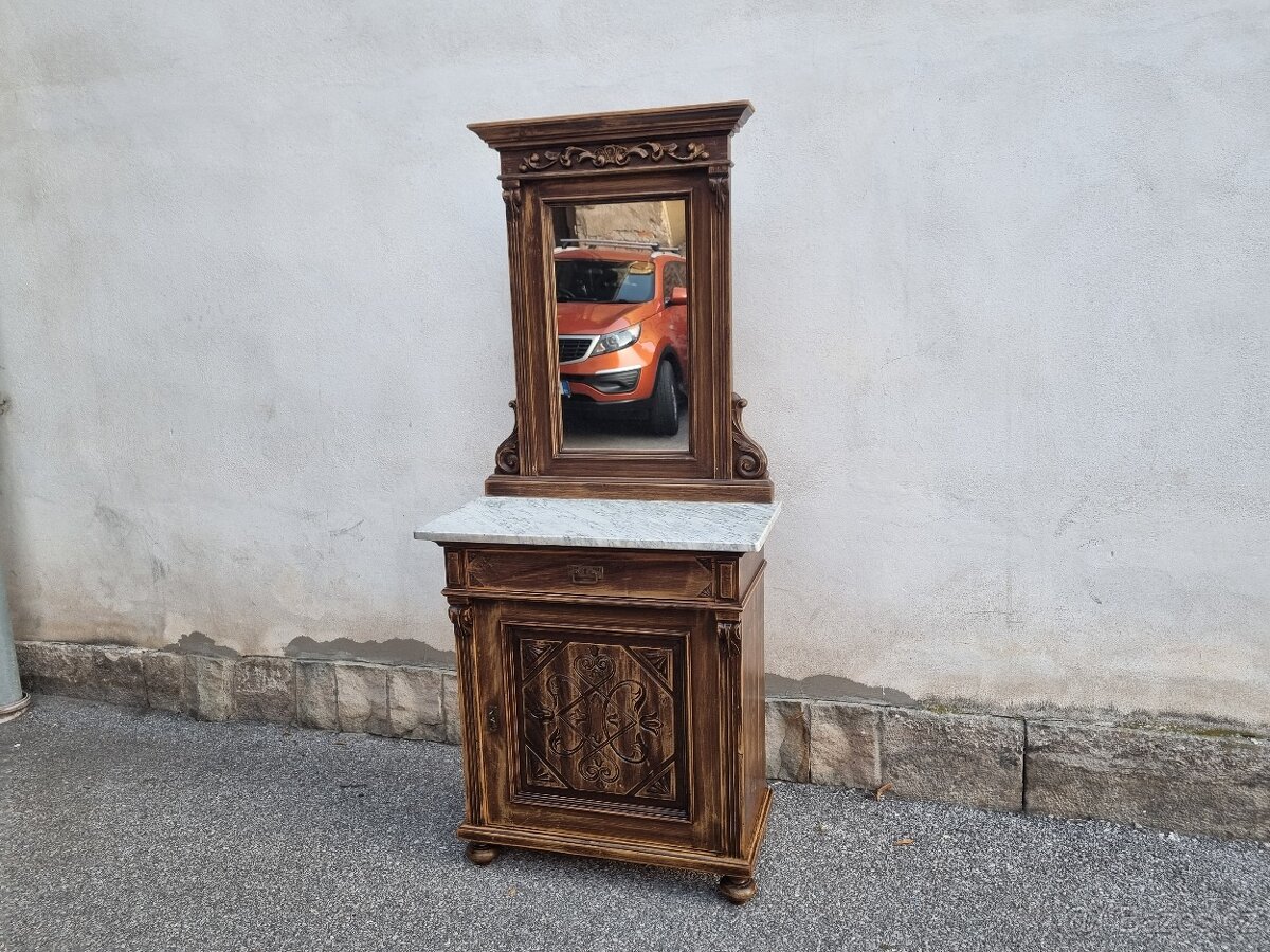 KRÁSNÁ STARÁ KOMODA SE ZRCADLEM - 3