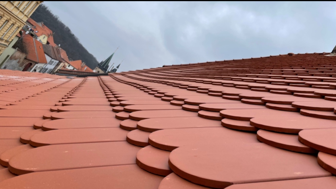 Činžovní dům s 6 byty - Slaný centrum, nová okna a střecha - 3