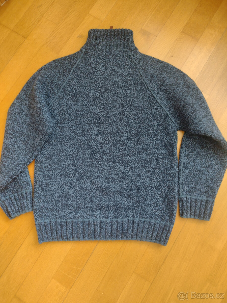 CHLAPECKÝ SVETR - vel. S - 3