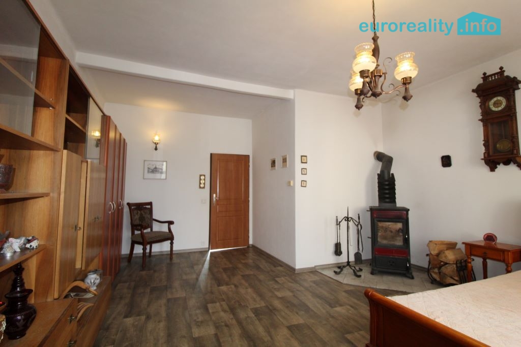 Pronájem, byt 2+1 v rodinném domě, Česká Lípa, ul. Pod Špičá - 3