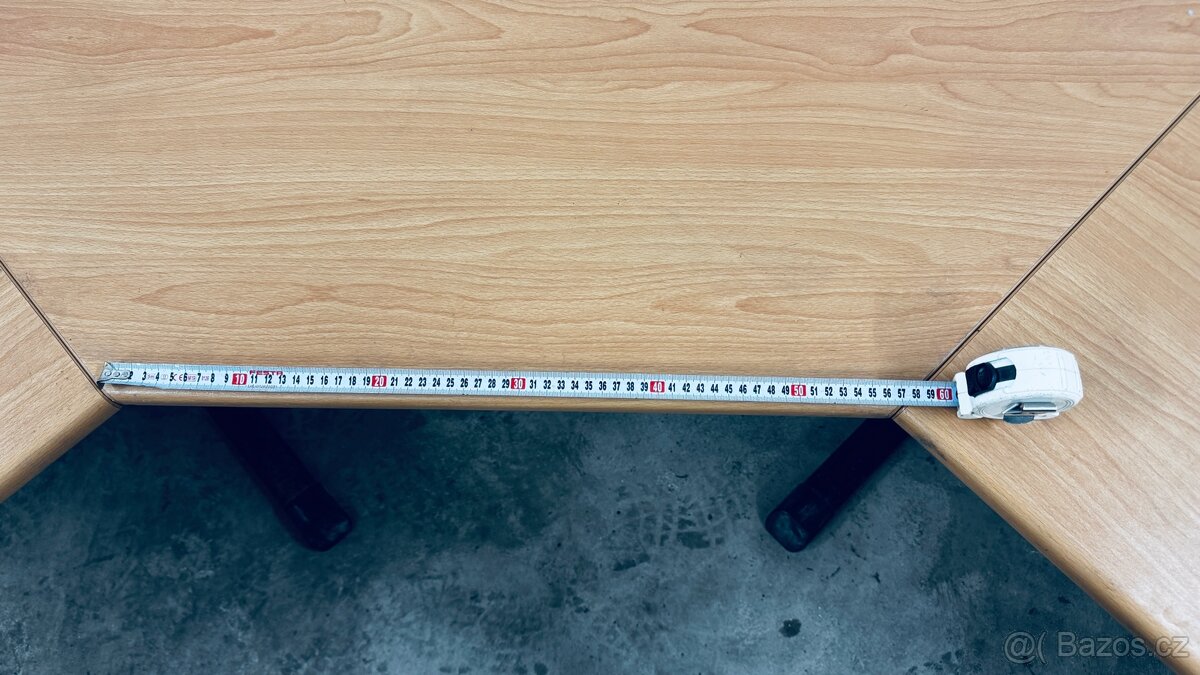 Veliký rohový kancelářský stůl - 3