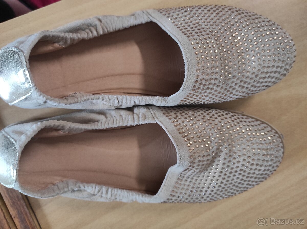 Dámská vycházková obuv - 3