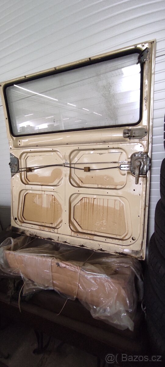 Levé dveře šoupačky na VW T2 - 3