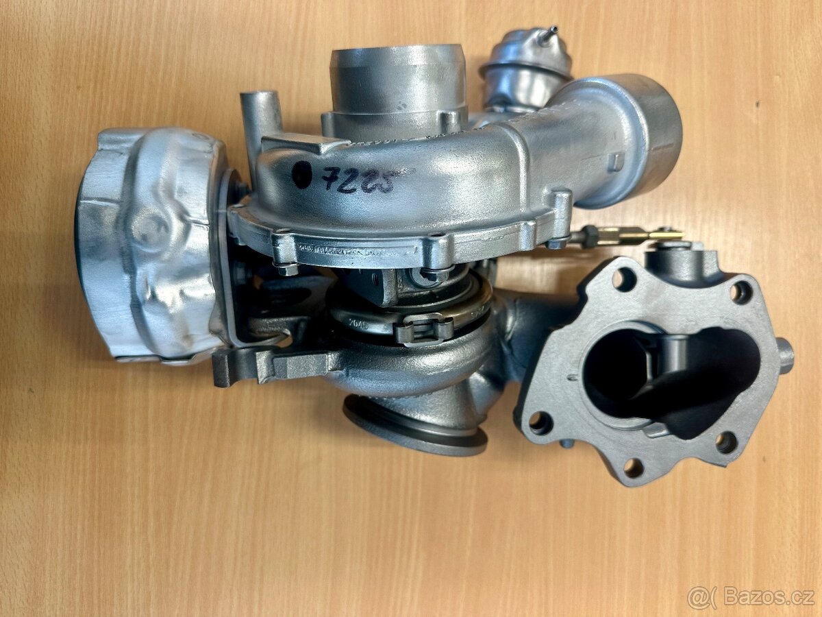 Renault Master III 2.3 turbodmychadla - 3