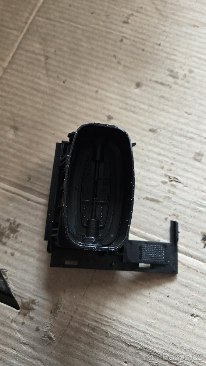 VW T4 mřížka ventilace - 3