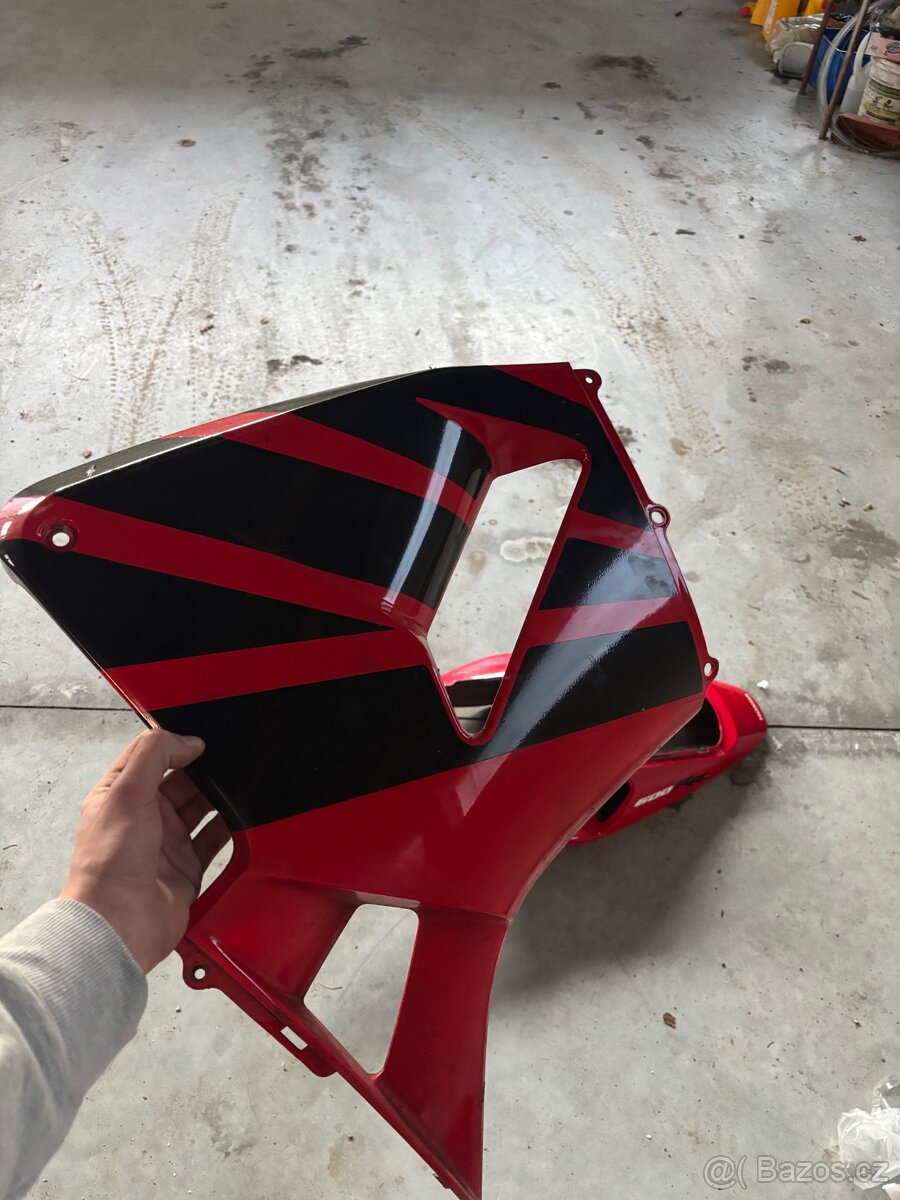 Honda CBR 600rr plasty - 3