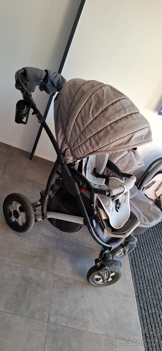 Kočárek Camarelo Sevilla - 3