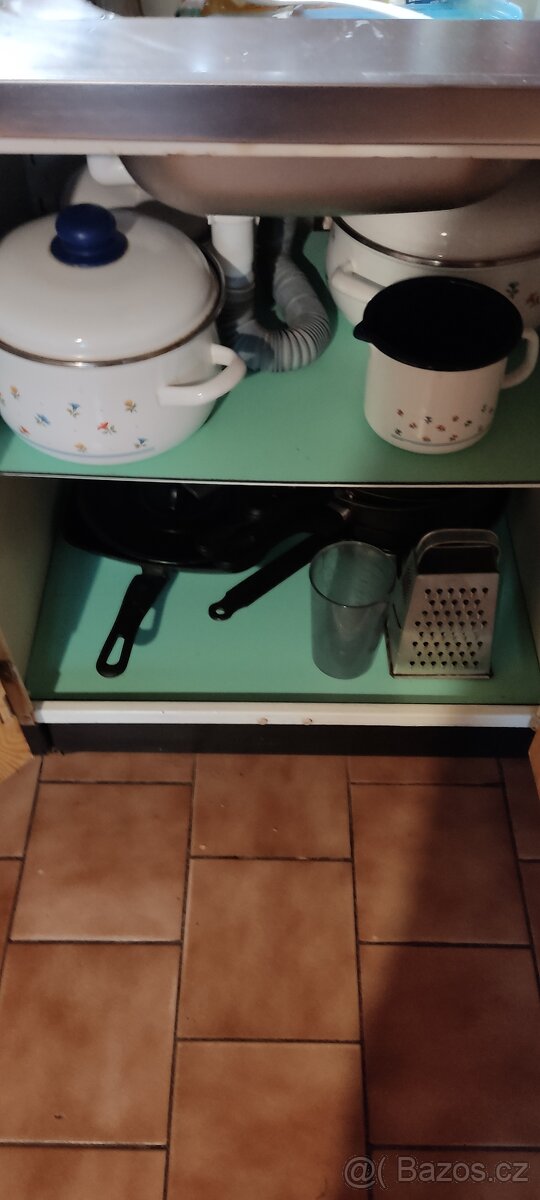 Prodej kuchyně na chalupu - 3