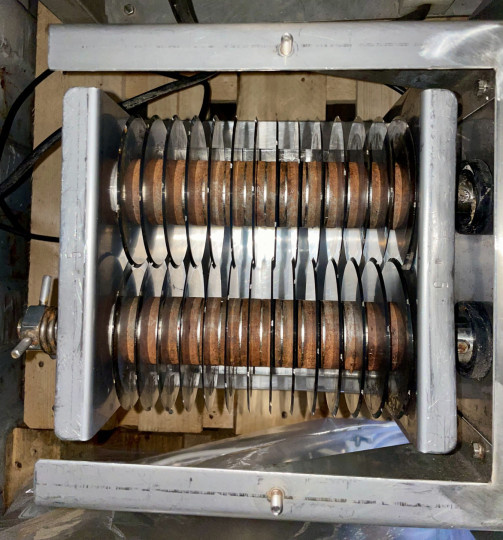 Řezačka kotoučová na uzeninu a zeleninu - 3