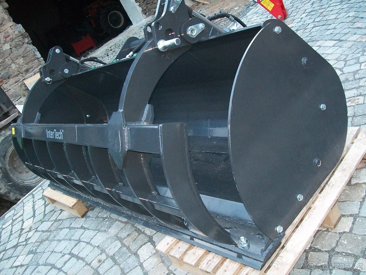 lopata s přidržovačem z výpalku pro manipulátory - 3