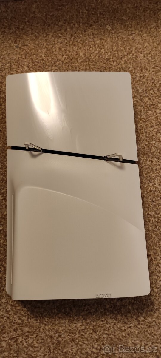 Prodám PS5 Slim v záruce - 3