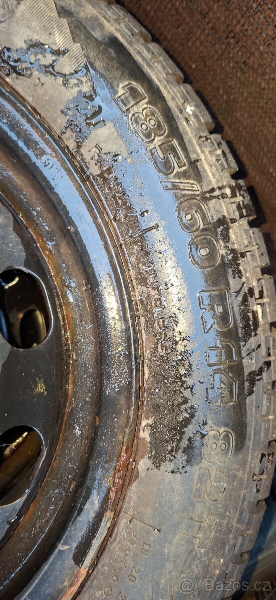 Zimní kola 185 60 14 - 3