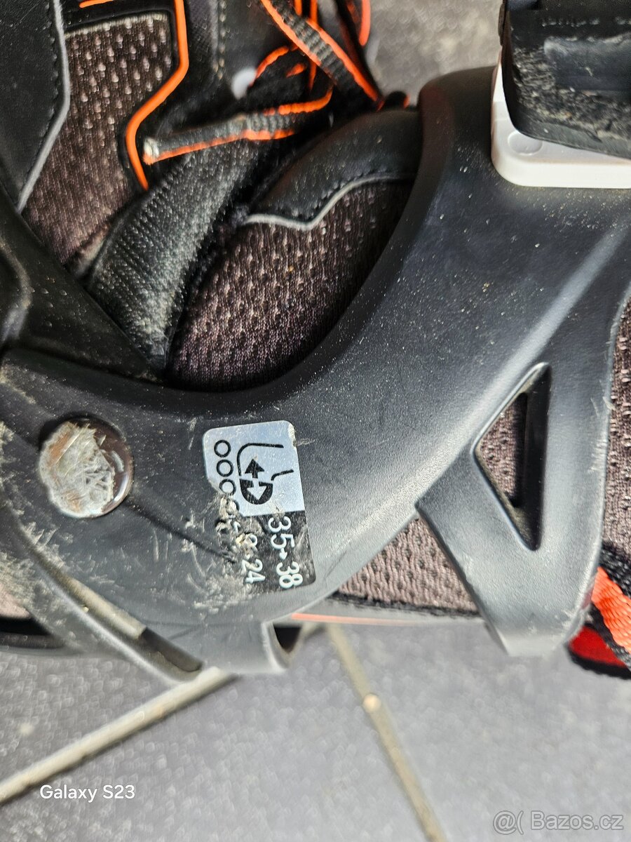 Stavitelné kolečkové brusle, velikost 35-38 - 3