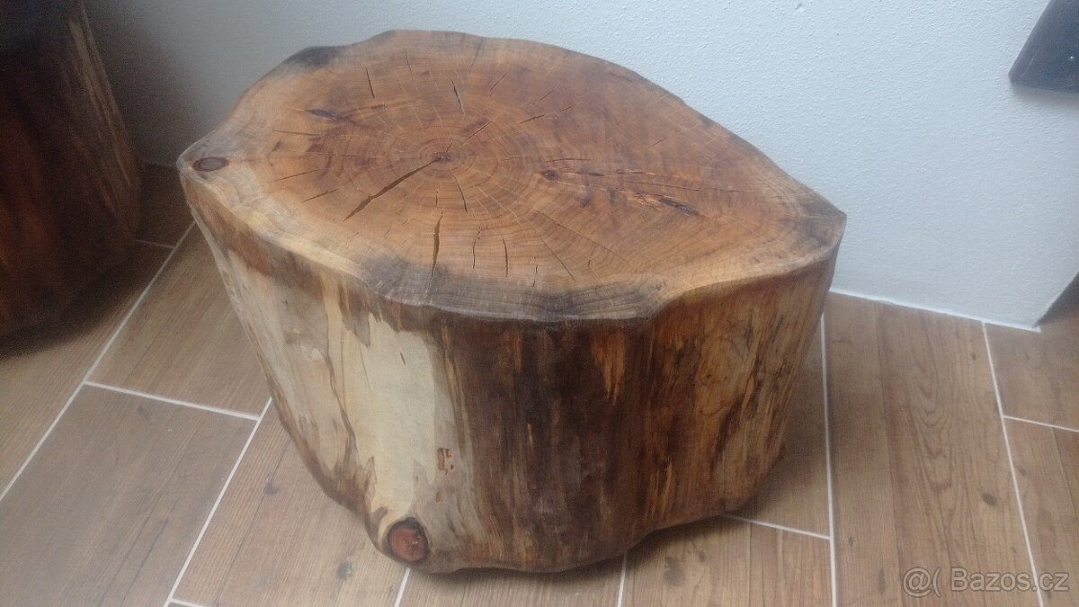 Stolek ze špalku 2 - 3